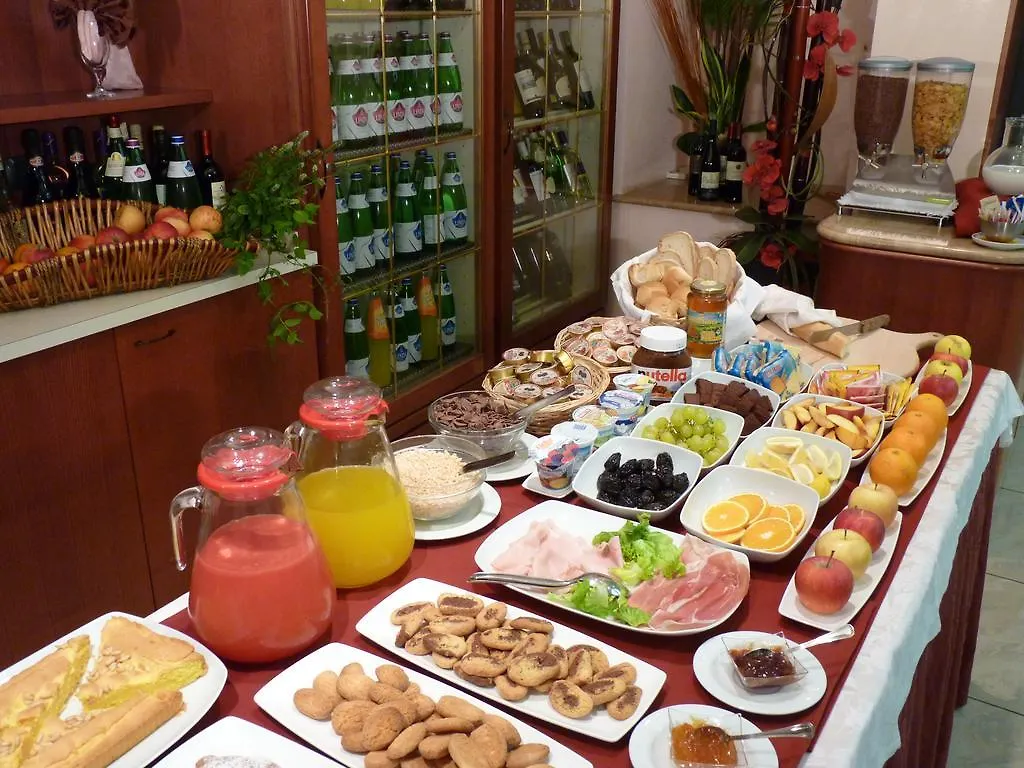 Hotel Torre Bellaria-Igea Marina 3*,